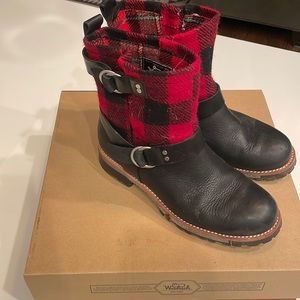 Woolrich Baltimore 9.5 - metal/ red Buffalo check